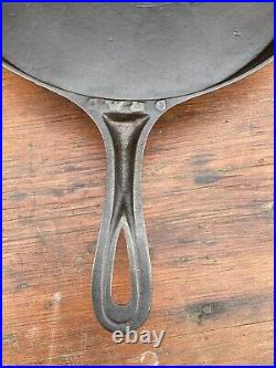 Fancy Handle C. O. & Co #10 Gate Marked Cast Iron Skillet