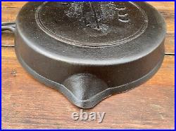 Fancy Handle Cast Iron Skillet with Gate Mark