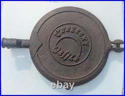 Fanner Mfg. Crescent Cast Iron Waffle Iron -Parts Or Repair- Broken No Base
