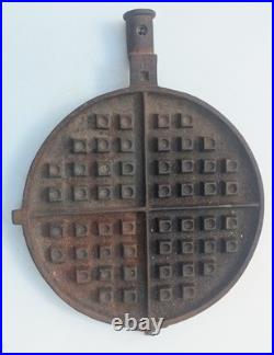 Fanner Mfg. Crescent Cast Iron Waffle Iron -Parts Or Repair- Broken No Base