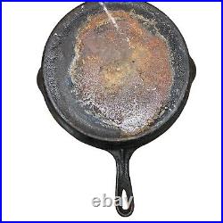 Favorite Cook Ware #9 Cast Iron Skillet Chicago Hdwe Fdry Co. Chigago ILL