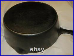 Favorite Piqua Ware SMILEY logo 8-1/2 A Cast Iron Chicken Fryer / Pan withNo 8 Lid