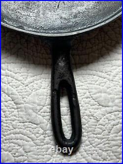 Favorite Piqua Ware Smile No. 7 Cast Iron Handled Griddle