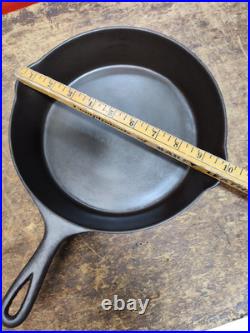 Fully Restored Erie Pre-Griswold #7 Cast Iron Skillet Pan 10 Seasoned