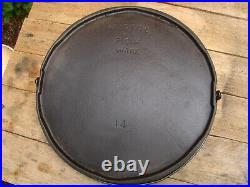 Fully Restored Favorite Piqua Ware # 14 Cast Iron Round Griddle with Bail Handle