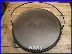 Fully Restored Favorite Piqua Ware # 14 Cast Iron Round Griddle with Bail Handle