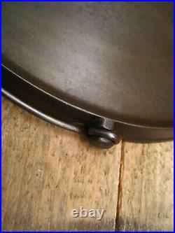 Fully Restored Favorite Piqua Ware # 14 Cast Iron Round Griddle with Bail Handle