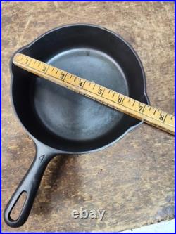 Fully Restored GRISWOLD #4 Cast Iron Skillet Pan Small Logo Seasoned Flat