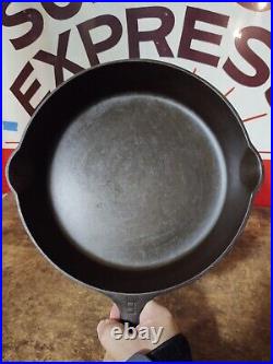 Fully Restored GRISWOLD CAST IRON #9 SKILLET PAN Large Logo 11 Seasoned