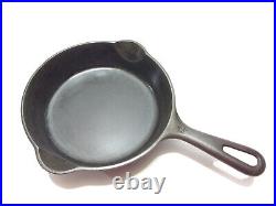 Fully Restored GRISWOLD Cast Iron SKILLET Frying Pan #4 SMALL BLOCK LOGO 702