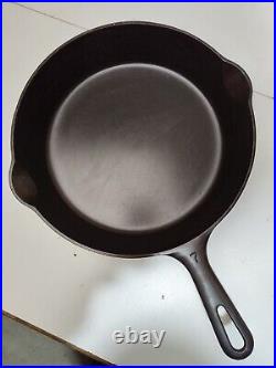 Fully Restored GRISWOLD Cast Iron Skillet 10 Small Logo Seasoned Flat