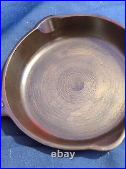 GRISWOLD #0 Cast Iron Skillet 562 Mint Condition Rare Hard To Find Old Handle