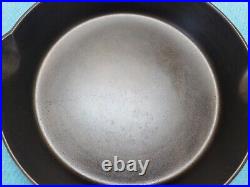 GRISWOLD #10 716A CAST IRON SKILLET-LARGE BLOCK LOGO-NO HEAT RING Restored