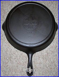 GRISWOLD #10 LARGE BLOCK SLANT LOGO #716A Cast Iron SKILLET WITH HEAT RING