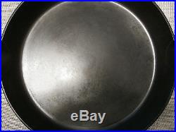 GRISWOLD #12 CAST IRON SKILLET #719 LARGE BLOCK LOGO WithHEAT RING