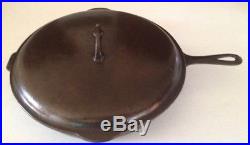 GRISWOLD #12 CAST IRON SKILLET WITH Self Basting LIDVERY NICE