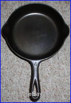 GRISWOLD #4 LARGE BLOCK LOGO #702A Cast Iron SKILLET (HTF)