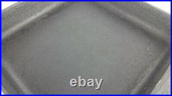 GRISWOLD #8 Medium Block Logo Square Fry Skillet Cast Iron Pan #28 Early Mid-Cen