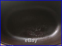 GRISWOLD Cast Iron # 9 Oval Roaster With Trivet