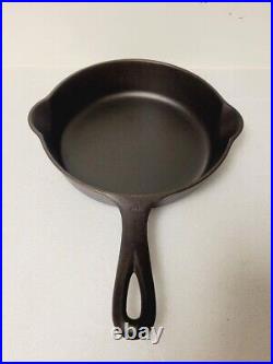 GRISWOLD Cast Iron Skillet #4 No 702 Erie PA USA Restored