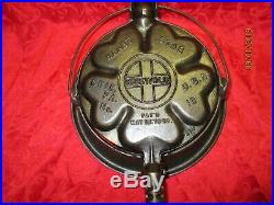 GRISWOLD HEART & STAR HIGH BASE CAST IRON WAFFLE IRON No 18 Pn 928