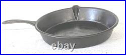 Gate Marked Square Spout 3 Legged Cast Iron Spider Skillet