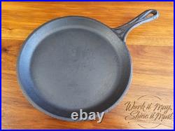 Gatemarked #7 Vintage Restored Cast Iron Griddle Fancy Handle