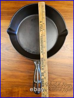 Gatemarked #8 Vintage Restored Cast Iron Skillet Fancy Handle (Unmarked)