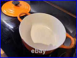 Genuine Le Creuset Cast Iron Orange 20cm Round Casserole Dish Pot. Size C