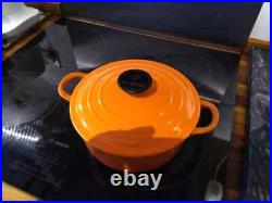 Genuine Le Creuset Cast Iron Orange 20cm Round Casserole Dish Pot. Size C