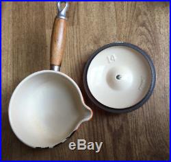 Genuine Le Creuset Orange Pan Set Cast Iron Saucepans With Wooden Display Rack