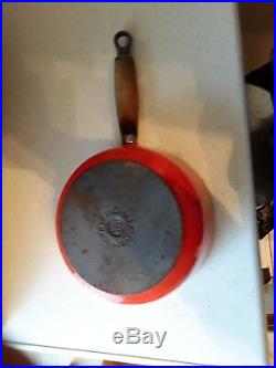Genuine Le Creuset Pan Set Orange Cast Iron Saucepans With Wooden Display Rack