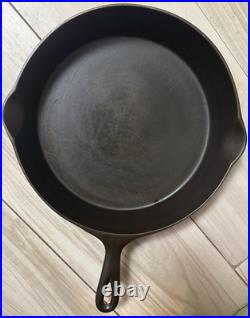 Great Condition Favorite Piqua Ware #10 Cast Iron Skillet Restored Smiley Logo
