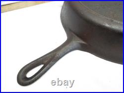 Griswold #10 Cast Iron Fry Skillet 716 B Pan Lg Block Logo Smoke Heat Ring 716B