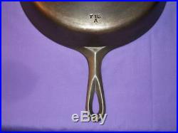 Griswold #10 Cast Iron Skillet Large Block ERIE PA USA Logo Sits Completely Flat