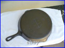 Griswold #10 Cast Iron Skillet Large Block Logo 716 A ERIE PA Smooth bottom