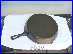 Griswold #10 Cast Iron Skillet Large Block Logo 716 A ERIE PA Smooth bottom