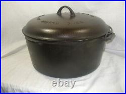 Griswold #11 Tite Top dutch oven with lid and trivet