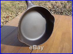 Griswold #2 Cast Iron Skillet with Large Block Logo