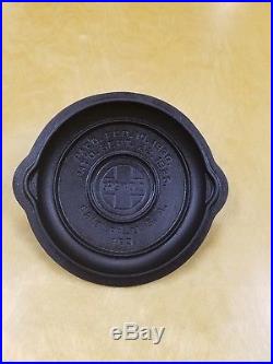 Griswold #3 low dome fully marked cast iron skillet cover #463, No Reserve