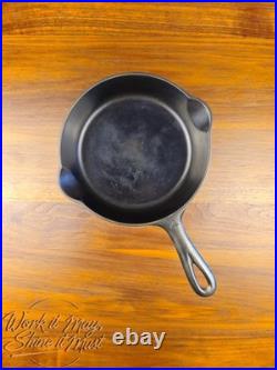 Griswold #4 Cast Iron Skillet Large Block Logo Heat Ring 702 Restored