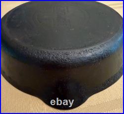 Griswold #4 Cast Iron Skillet Slant Logo 702 Erie Vintage