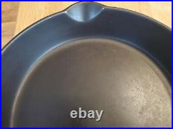 Griswold 710 Large Block Logo No. 9 With Heat Ring Cast Iron Skillet Restored