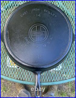 Griswold 718A Cast Iron #14 Large Block Slant Logo Skillet with Heat Ring