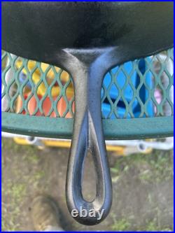 Griswold 718A Cast Iron #14 Large Block Slant Logo Skillet with Heat Ring