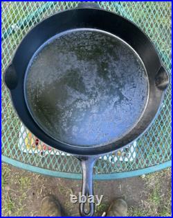 Griswold 718A Cast Iron #14 Large Block Slant Logo Skillet with Heat Ring
