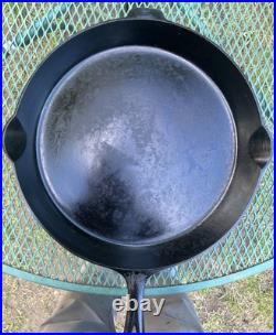 Griswold 718A Cast Iron #14 Large Block Slant Logo Skillet with Heat Ring