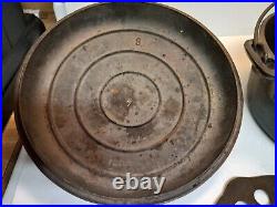 Griswold #8 Cast Iron Tite-Top Dutch Oven WithHandle and Trivet Button Logo lid