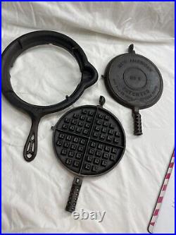 Griswold #8 Cast Iron Waffle Iron