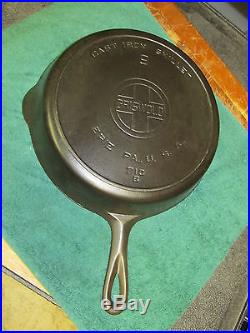 Griswold 9 Cast Iron Skillet 710 B Large Block Logo Heat Ring, Cleaned Seasoned